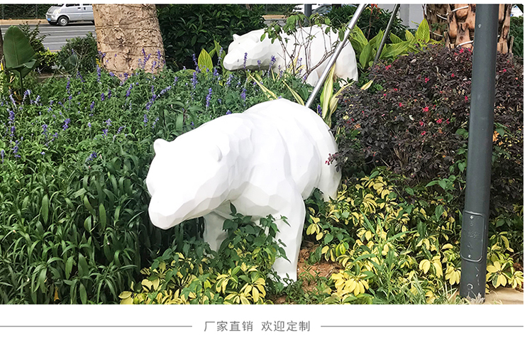 北極熊切面玻璃鋼雕塑戶外景觀廣場公園雕塑 北極熊切面玻璃鋼雕塑戶外景觀廣場公園雕塑