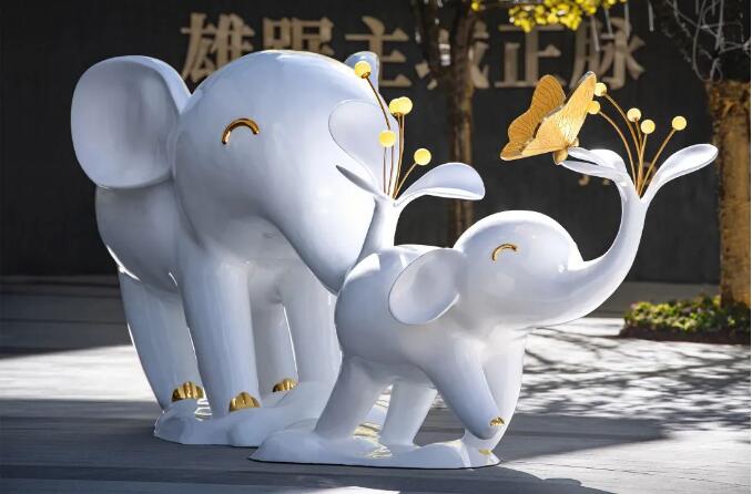 大象雕塑-玻璃鋼ip形象大象擺件為什么這么受歡迎! 大象雕塑-玻璃鋼ip形象大象擺件為什么這么受歡迎!